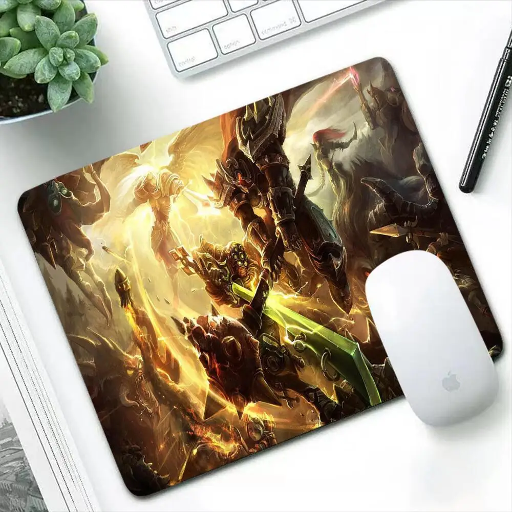 Alistar LOL Mouse Pad Keyboard Mat Desk Durable Desktop Mousepad Gaming Small Gamers Decoracion Gamer PC Computer CSGO Mausepad
Alistar LOL Mouse Pad Keyboard Mat Desk Durable Desktop Mousepad Gaming Small Gamers Decoracion Gamer PC Computer CSGO Mausepad