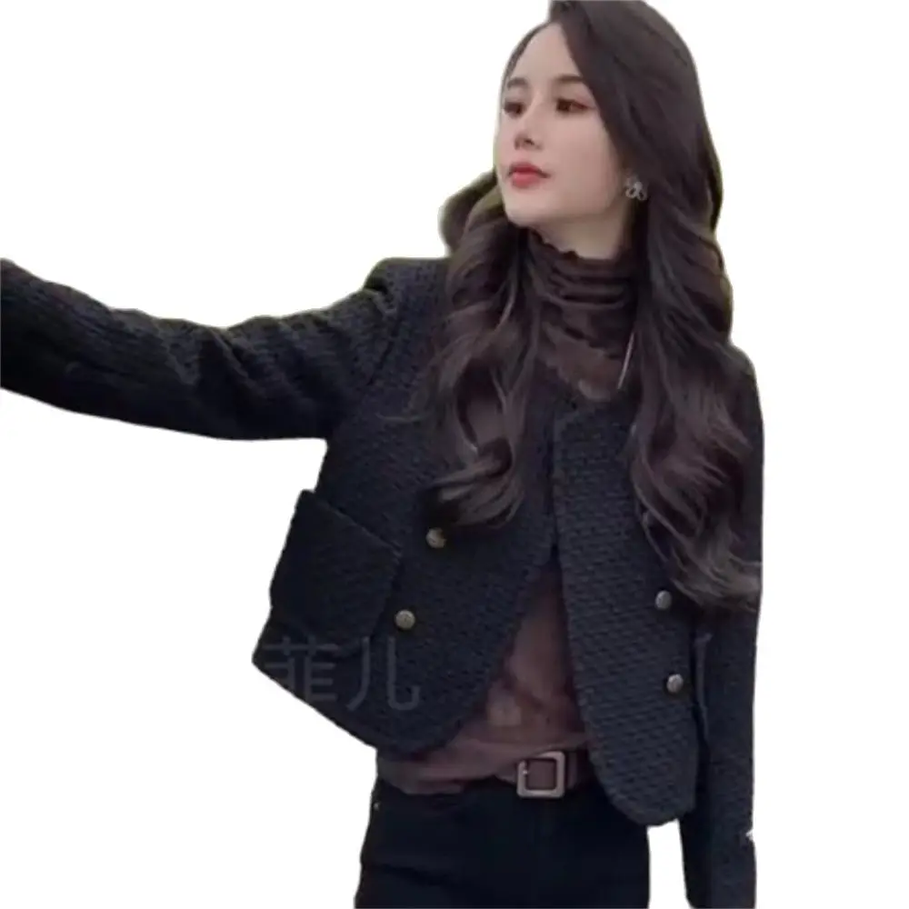 New Autumn Winter Korean Women Brand Luxury Chic Tweed Woolen Coat Retro Suit Jacket Top Casaco Outwear With Cotton Thicken
New Autumn Winter Korean Women Brand Luxury Chic Tweed Woolen Coat Retro Suit Jacket Top Casaco Outwear With Cotton Thicken