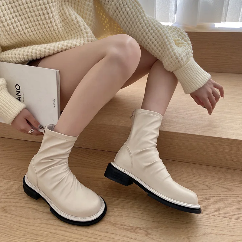 New 2022 Autumn Women Retro Casual Design Pleated Booties Fashion Soft Leather Ladies Ankle Chelsea Boots Botines Mujer
New 2022 Autumn Women Retro Casual Design Pleated Booties Fashion Soft Leather Ladies Ankle Chelsea Boots Botines Mujer