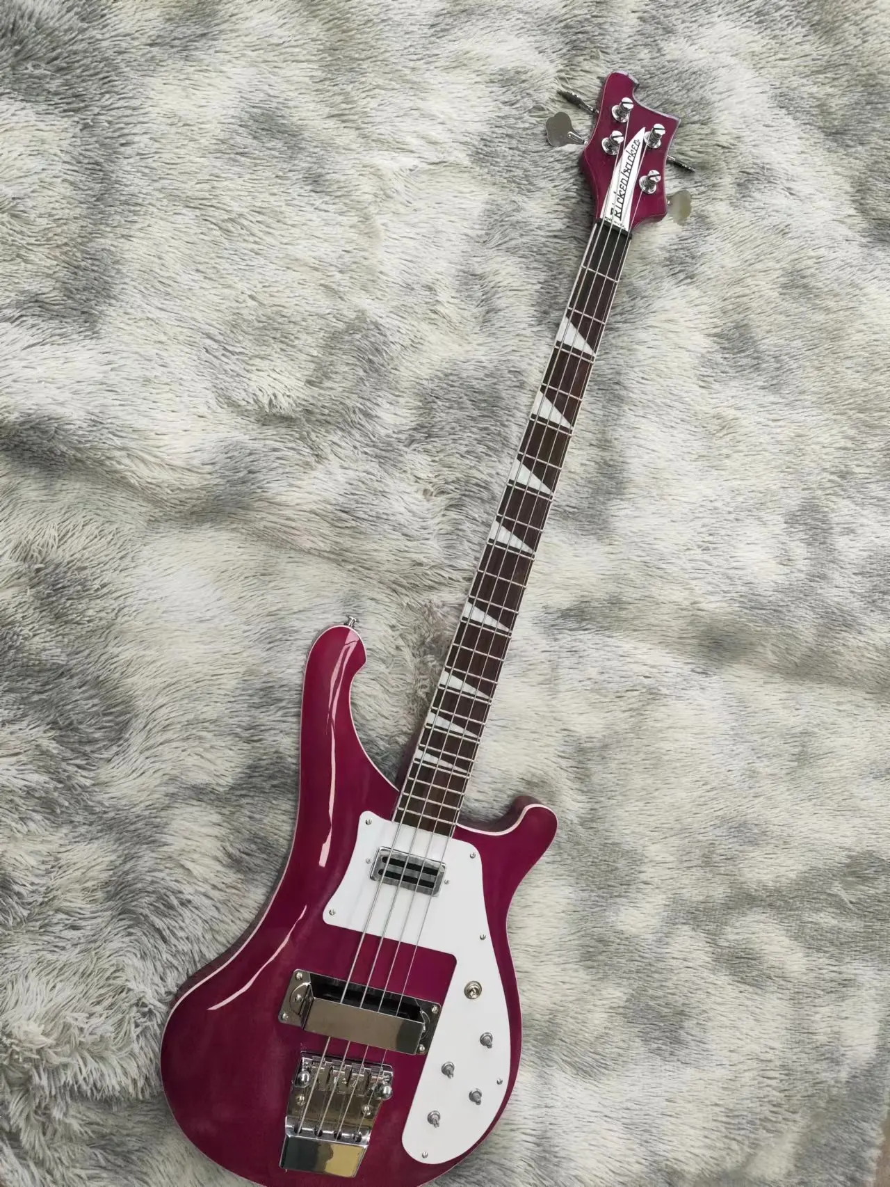 NEW! Rickenbacker 4003 Bass Electric Guitar purple Colo,IN STOCKrChrome Hardware High Quality Guitarra Free Shipping
NEW! Rickenbacker 4003 Bass Electric Guitar purple Colo,IN STOCKrChrome Hardware High Quality Guitarra Free Shipping