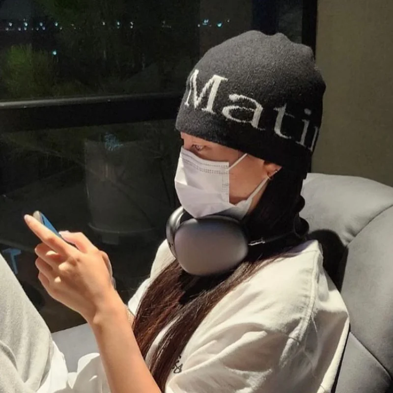 2023 New product dome bag head letter knitted hat college color matching warm ski hats men and women outdoor hip-hop beanie cap
2023 New product dome bag head letter knitted hat college color matching warm ski hats men and women outdoor hip-hop beanie cap