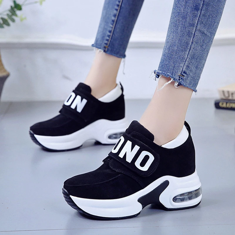 New Wedges with Thick Base Increased Ladies Single Shoes Comfortable Loafers with Casual Platform Shoes Vulcanized Shoes
New Wedges with Thick Base Increased Ladies Single Shoes Comfortable Loafers with Casual Platform Shoes Vulcanized Shoes