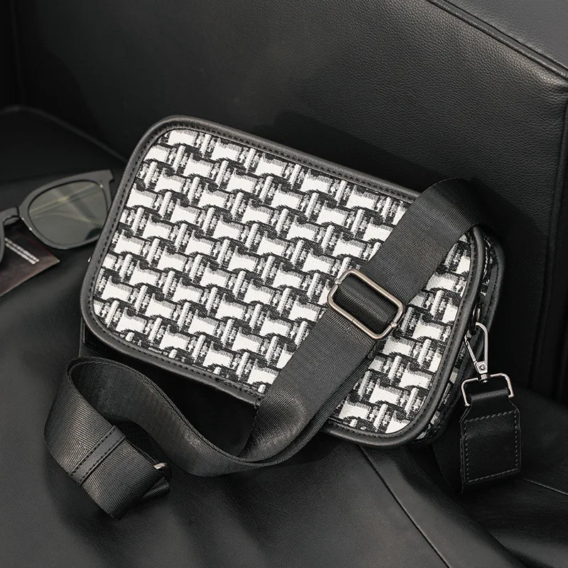 Wholesale Men's Shoulder Bags In Stock Trendy Youth Fashion Small Square Bags Simple Youth Messenger Bags After Riding Backpacks
Wholesale Men's Shoulder Bags In Stock Trendy Youth Fashion Small Square Bags Simple Youth Messenger Bags After Riding Backpacks