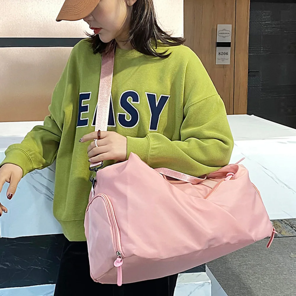 Gym Bags for Fitness Training Travel Handbag Yoga Sport Bag Dry Wet Separation Shoulder Messenger Bag with Shoes Compartment 
Gym Bags for Fitness Training Travel Handbag Yoga Sport Bag Dry Wet Separation Shoulder Messenger Bag with Shoes Compartment