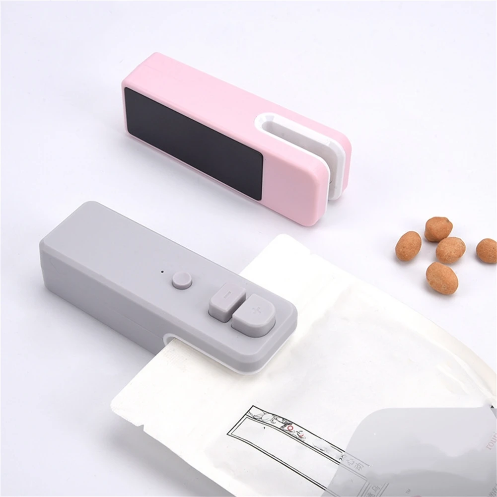 Mini Heat Bag Sealing Machine Portable Package Sealer USB Charging Food Snack Plastic Bags Sealer Closure Kitchen Accessories
Mini Heat Bag Sealing Machine Portable Package Sealer USB Charging Food Snack Plastic Bags Sealer Closure Kitchen Accessories