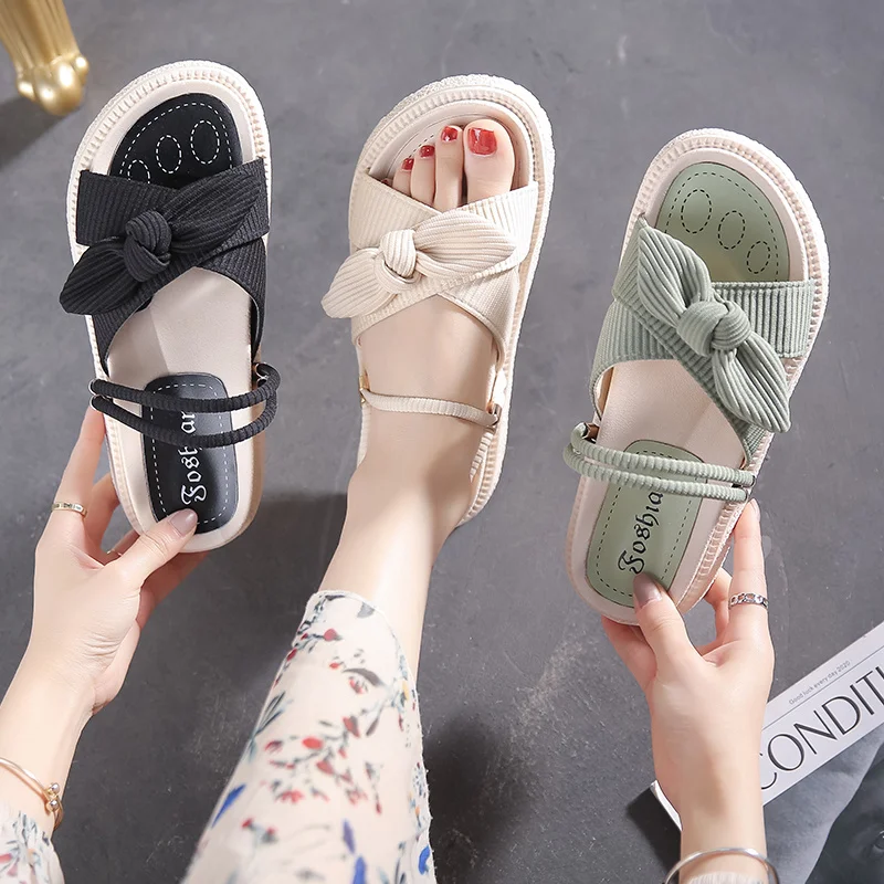 Shoes House Slippers Platform Luxury Slides Med Slipers Women Lady Designer Flat 2022 Girl Rome PU Basic Scandals Rubber
Shoes House Slippers Platform Luxury Slides Med Slipers Women Lady Designer Flat 2022 Girl Rome PU Basic Scandals Rubber
