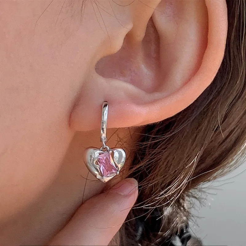 Trendy Silver Pink Stone Heart-shaped Earrings for Women Trendy Drop Earrings Jewelry Prevent Allergy Party Accessories Gifts
Trendy Silver Pink Stone Heart-shaped Earrings for Women Trendy Drop Earrings Jewelry Prevent Allergy Party Accessories Gifts