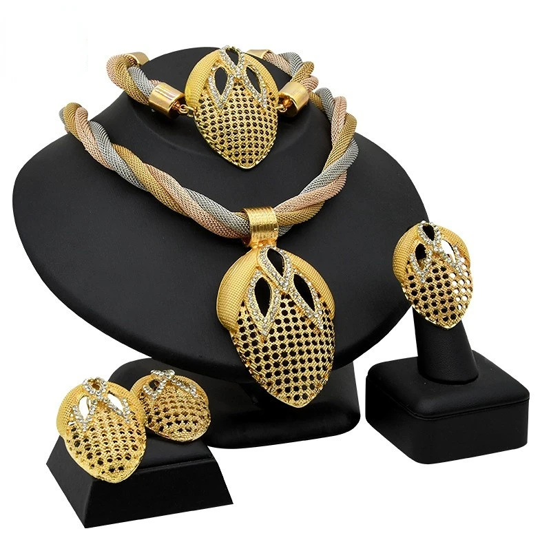 Nigerian Bridal Necklace Set 24K Gold Plated Jewelry Tricolor Necklace Earrings Ring Bracelet Middle East Indian Women Jewelry
Nigerian Bridal Necklace Set 24K Gold Plated Jewelry Tricolor Necklace Earrings Ring Bracelet Middle East Indian Women Jewelry