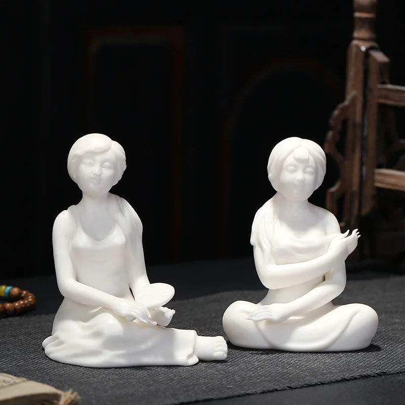 Ceramic decorations: Chinese style, classical and elegant, white porcelain, young women's figures, home wine cabinets, desktop
Ceramic decorations: Chinese style, classical and elegant, white porcelain, young women's figures, home wine cabinets, desktop