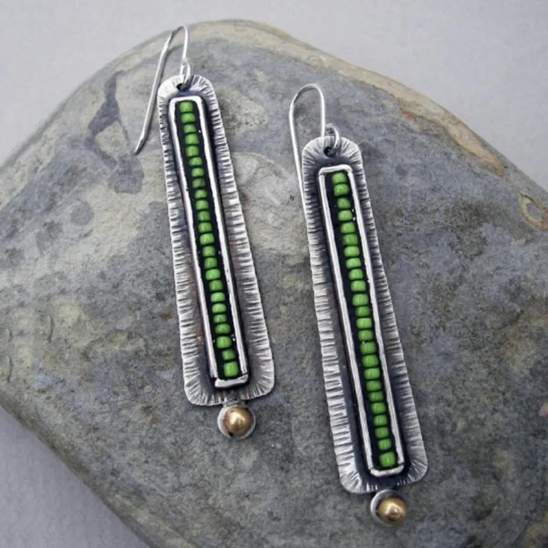 Elegant Extra Long Metal Hand Inlaid Green Bead Drop Earrings Boho Ethnic Tribal Vintage Wedding Party Earrings
Elegant Extra Long Metal Hand Inlaid Green Bead Drop Earrings Boho Ethnic Tribal Vintage Wedding Party Earrings