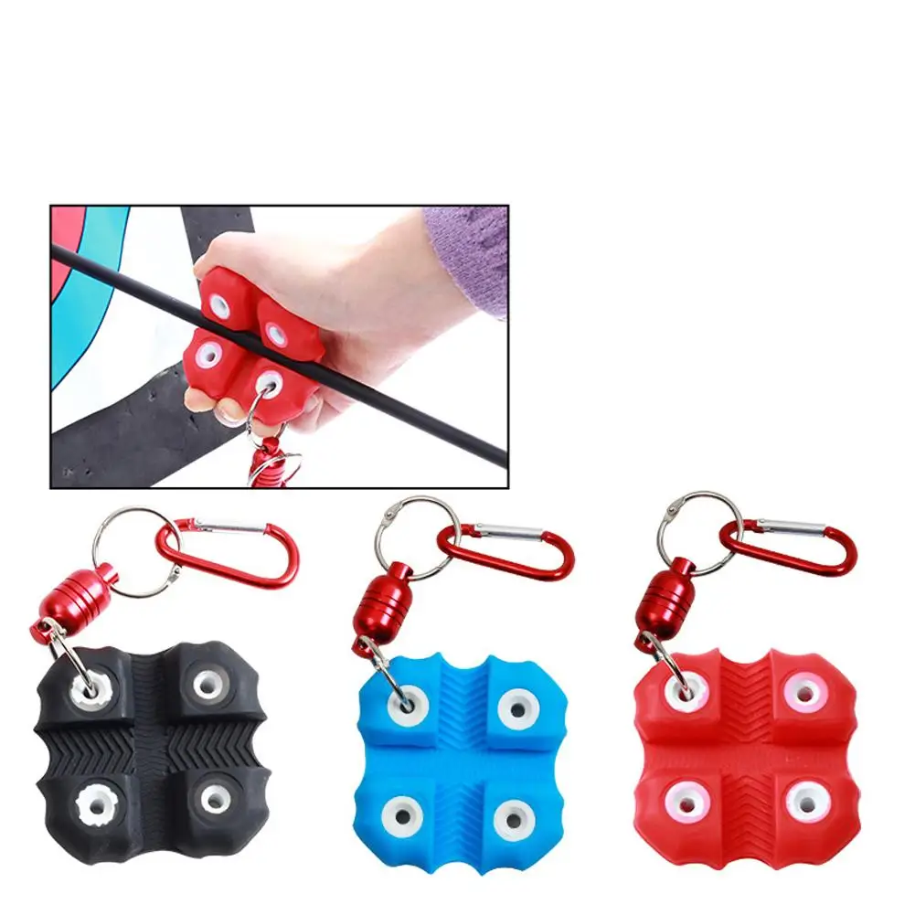 3 Colors Silicone Arrow Pullers Portable High Friction Striped Pattern Carabiner Design For Archery Lover
3 Colors Silicone Arrow Pullers Portable High Friction Striped Pattern Carabiner Design For Archery Lover