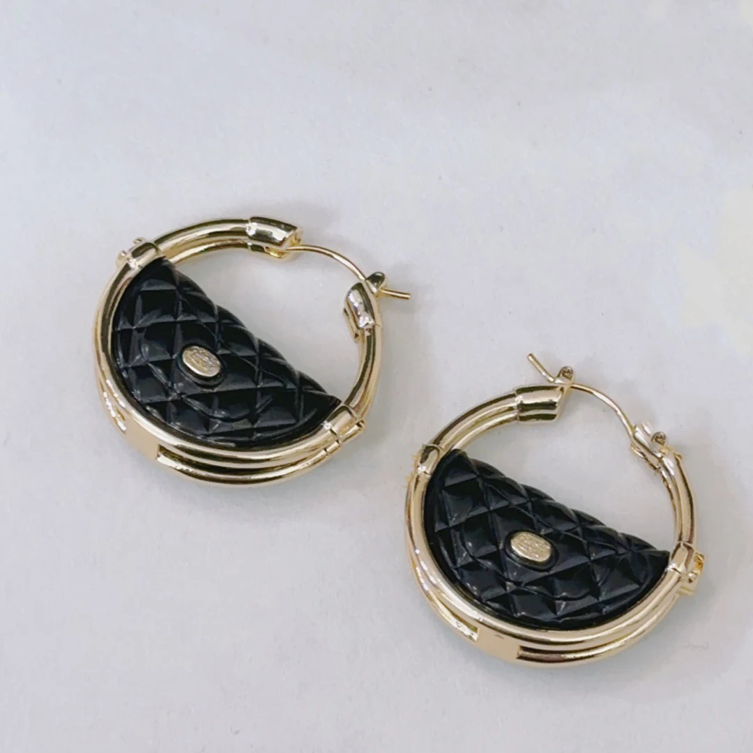 Бесплатная доставка, круглые серьги NIGO из латуни, повседневные белые аксессуары, ювелирные изделия # nigo82591