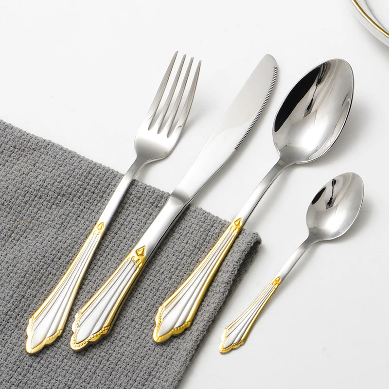 4PCS 304 Stainless Steel Luxury Cutlery Set Tableware Golden Covered Spoon Fork Knife Dinnerware Set cubiertos dorados
4PCS 304 Stainless Steel Luxury Cutlery Set Tableware Golden Covered Spoon Fork Knife Dinnerware Set cubiertos dorados