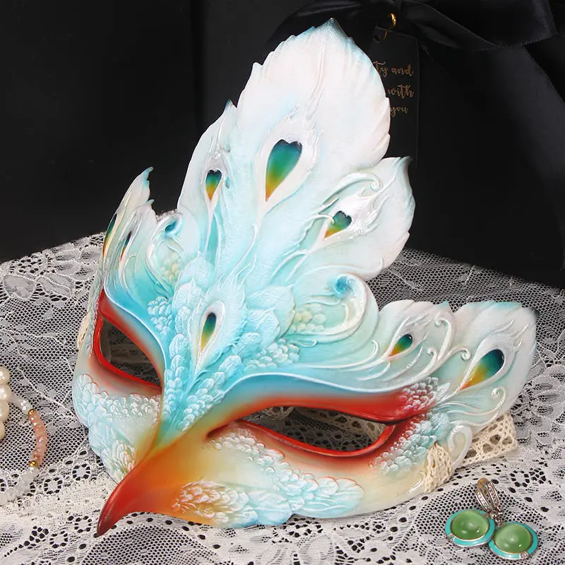 Hot Anime Decor Hand Painted Half Face Feather Cosplay Mask Halloween Party Rave Mask Dance Chinese Style Lady Face Costume Prop
Hot Anime Decor Hand Painted Half Face Feather Cosplay Mask Halloween Party Rave Mask Dance Chinese Style Lady Face Costume Prop