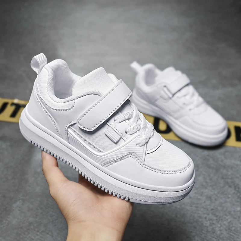 Girls Shoes 2022 New Leather Waterproof Breathable Board Shoes Children's Sports Casual Shoes Boys' Fashion Trend Low Top Shoes
Girls Shoes 2022 New Leather Waterproof Breathable Board Shoes Children's Sports Casual Shoes Boys' Fashion Trend Low Top Shoes