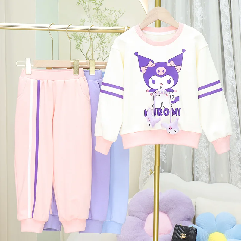 Детская спортивная одежда с рисунком аниме Sanrio Kuromi, Новинка осени, брюки с длинным рукавом и мультяшный костюм для девочек
Детская спортивная одежда с рисунком аниме Sanrio Kuromi, Новинка осени, брюки с длинным рукавом и мультяшный костюм для девочек