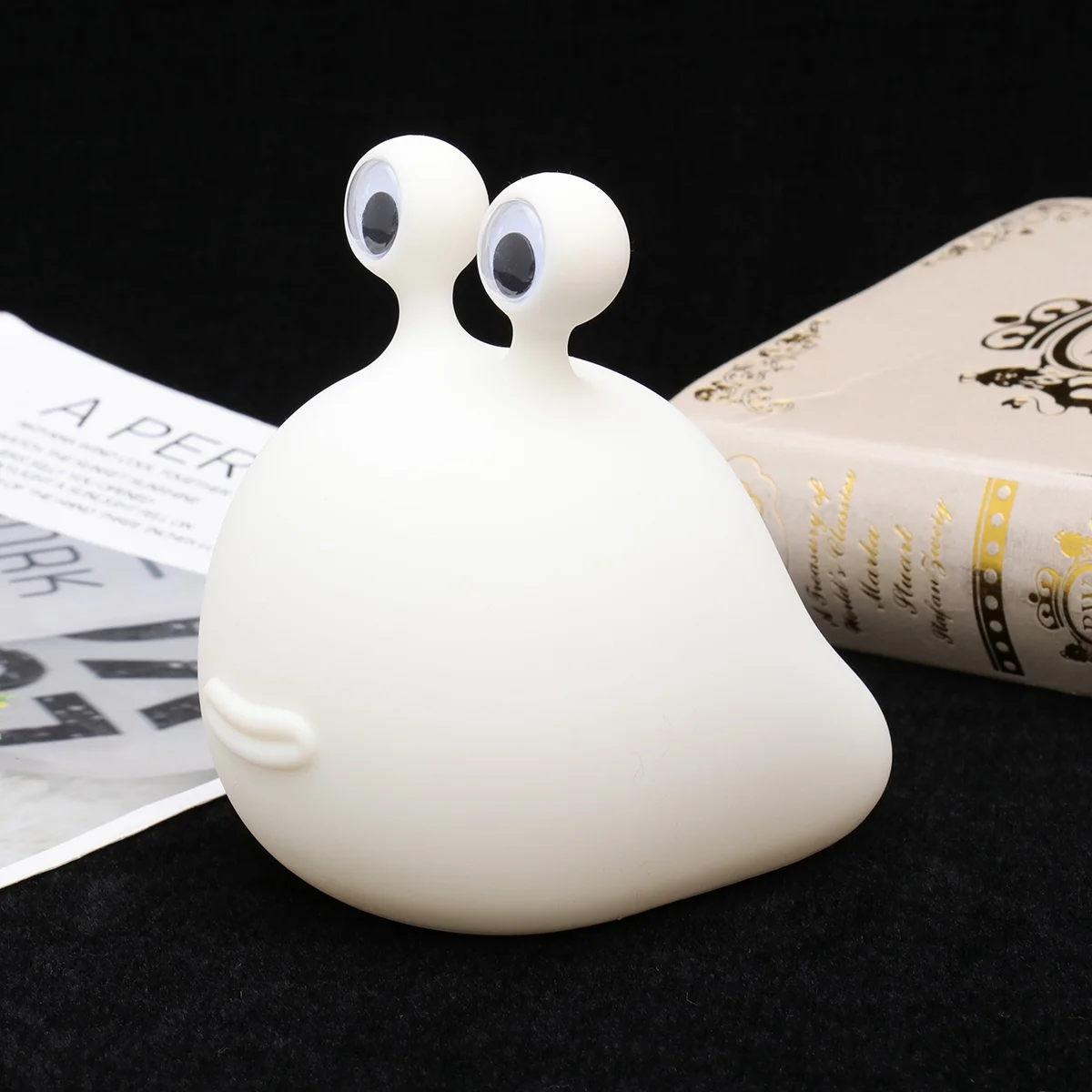 Night Lamp With USB Charming Night Light Bedroom Portable Timable for Kids LED Lamp
Night Lamp With USB Charming Night Light Bedroom Portable Timable for Kids LED Lamp