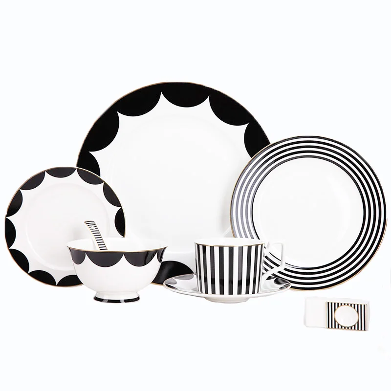 European Style Ceramics Elegant Black Bone China Plate Dish Cup And Saucer Porcelain Dinnerware Set Home Decoration
European Style Ceramics Elegant Black Bone China Plate Dish Cup And Saucer Porcelain Dinnerware Set Home Decoration