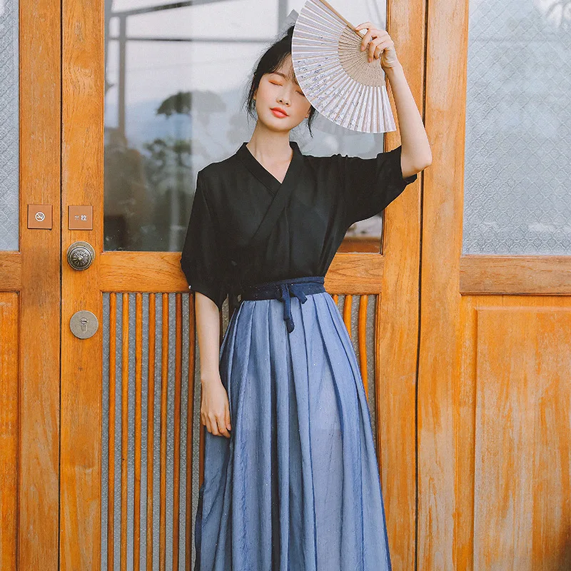 Hanfu Ancient Style Suit Women's Summer New Retro Hanfu Photo Chiffon Skirt + Top Two-piece Set
Hanfu Ancient Style Suit Women's Summer New Retro Hanfu Photo Chiffon Skirt + Top Two-piece Set