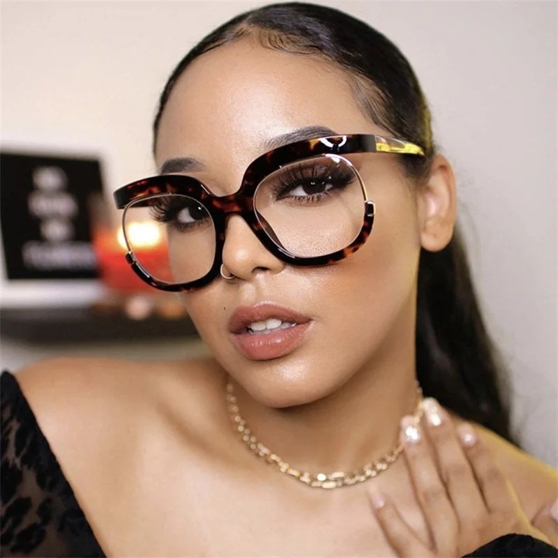 Fashion Round Anti Blue Light Block Glasses Women Eyewear Female Shades Oculos Plastic Frame Gafas Ladies
Fashion Round Anti Blue Light Block Glasses Women Eyewear Female Shades Oculos Plastic Frame Gafas Ladies