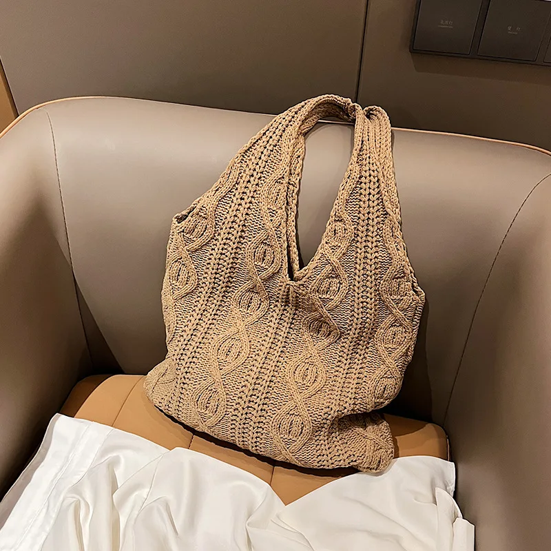 New Casual Beach Handbag for Girls Wool Bucket Bag Korean Chic Tote Bag Women Commute Big Capacity Knitting Shoulder Bag
New Casual Beach Handbag for Girls Wool Bucket Bag Korean Chic Tote Bag Women Commute Big Capacity Knitting Shoulder Bag