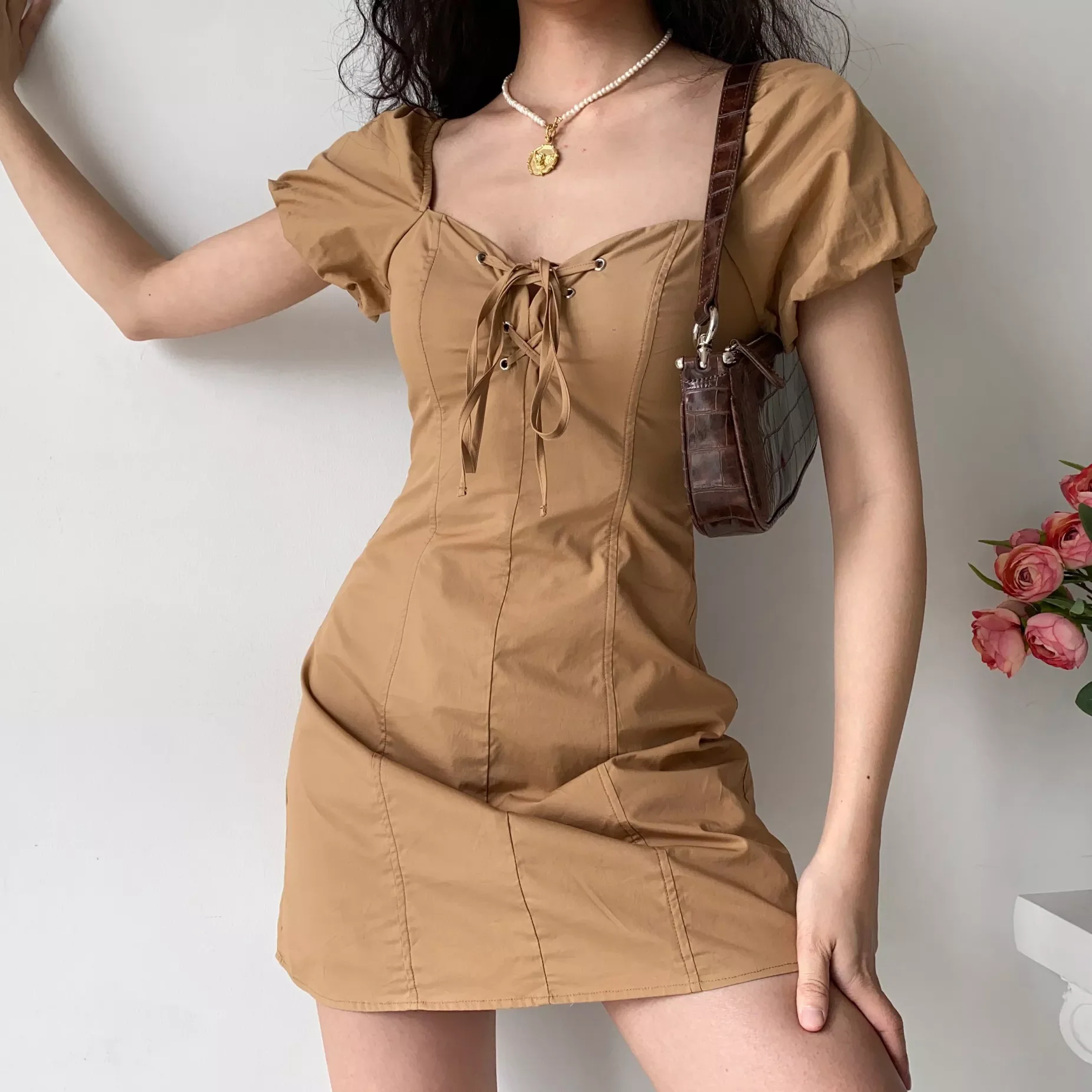 Brown Square Collar Mini Sexy bodycon Dress Women Elegant Puff Sleeve Y2k Casual Evening Party Beach Light Dresses Autumn Robe
Brown Square Collar Mini Sexy bodycon Dress Women Elegant Puff Sleeve Y2k Casual Evening Party Beach Light Dresses Autumn Robe