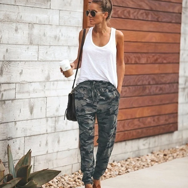 2022 Women Casual Loose High Waist Drawstring Elastic Camouflage Female Skateboarding Pants Lady Sports Pants
2022 Women Casual Loose High Waist Drawstring Elastic Camouflage Female Skateboarding Pants Lady Sports Pants