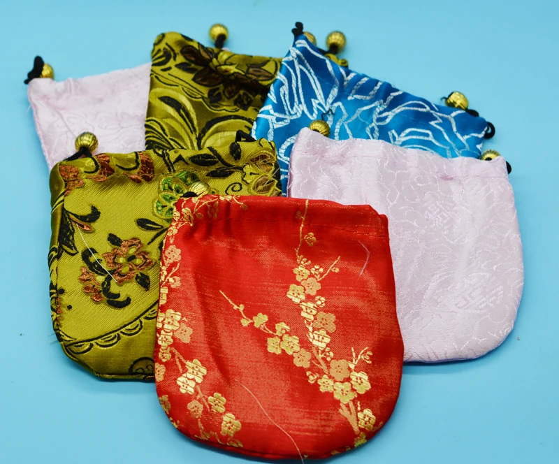 Exquisite ! gift bag 100pcs 110x100mm Mix China silk jewelry bags Christmas gift bag/pouch
Exquisite ! gift bag 100pcs 110x100mm Mix China silk jewelry bags Christmas gift bag/pouch