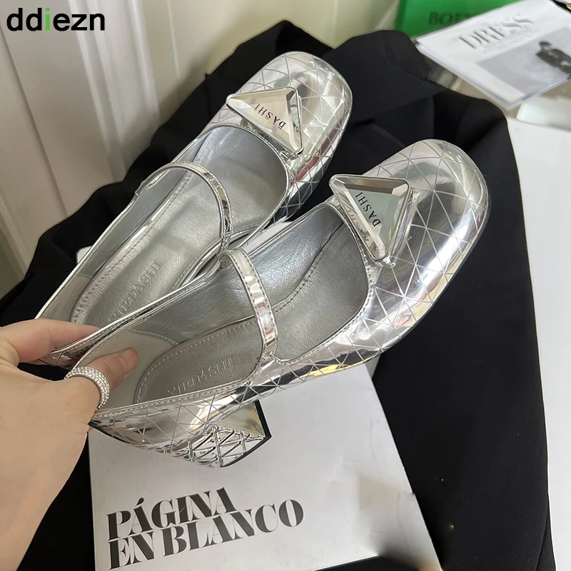 Silver Woman Pumps Women Sandals 2022 High Heels Square High-Heeled Sandals Slip-On Female Shoes Fashion Black Ladies Shoes
Silver Woman Pumps Women Sandals 2022 High Heels Square High-Heeled Sandals Slip-On Female Shoes Fashion Black Ladies Shoes