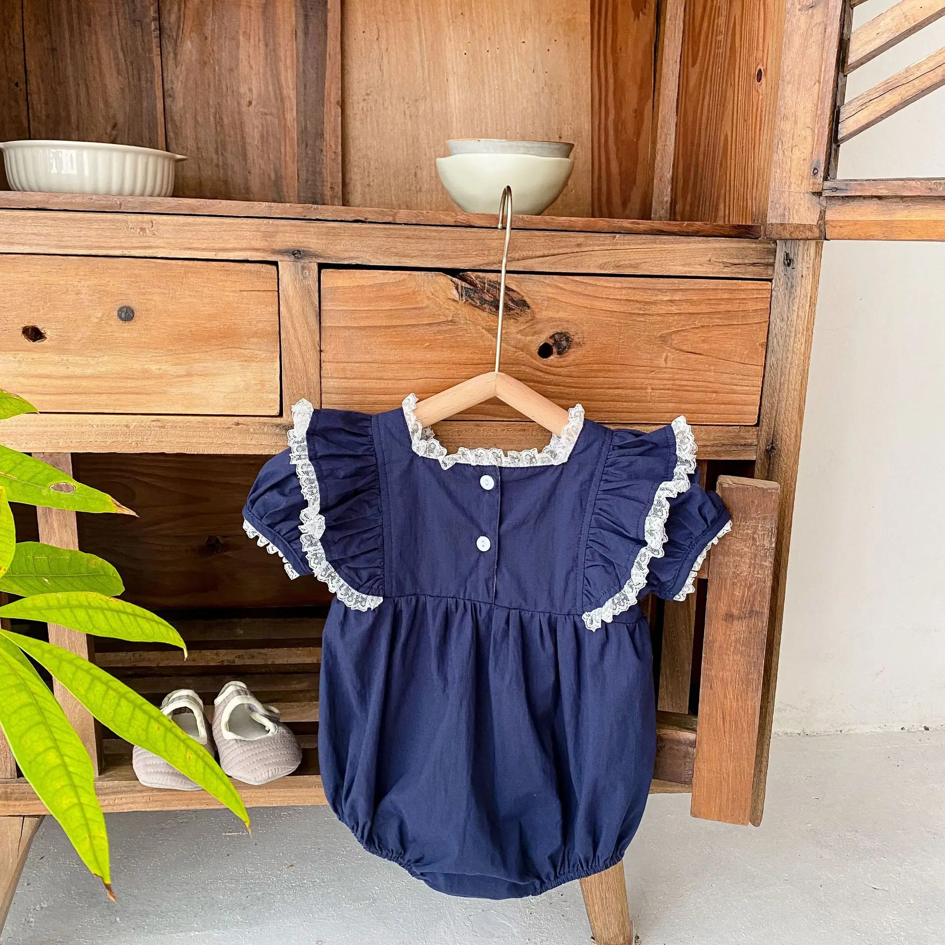 Criscky 2022 Baby Summer Clothing Newborn Baby Girls Toddler Infant Jumpsuit Bodysuit Lace Clothes Sunsuit Beachwear
Criscky 2022 Baby Summer Clothing Newborn Baby Girls Toddler Infant Jumpsuit Bodysuit Lace Clothes Sunsuit Beachwear