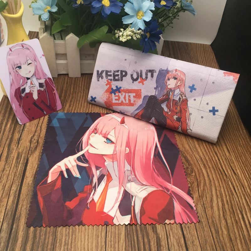 Чехол для очков с рисунком аниме DARLING in the FRANXX Zero Two 02, Модный чехол для карандашей Ichigo, Складной футляр для очков, Чехол для очков, тканевый рек...
Чехол для очков с рисунком аниме DARLING in the FRANXX Zero Two 02, Модный чехол для карандашей Ichigo, Складной футляр для очков, Чехол для очков, тканевый рек...