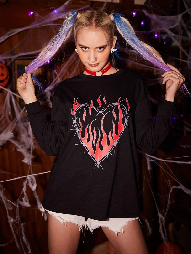 Fall 2022 Gothic Flame Heart Print Crew Neck Pullover Women's Style Loose Street Casual
Fall 2022 Gothic Flame Heart Print Crew Neck Pullover Women's Style Loose Street Casual