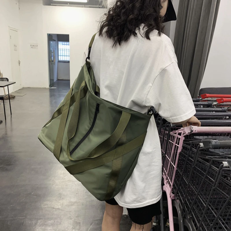 Casual Tote Bag Women Fashion Large Capacity Crossbody Bag Female Solid Color Fit For Short Distance Travel Shoulder Bag
Casual Tote Bag Women Fashion Large Capacity Crossbody Bag Female Solid Color Fit For Short Distance Travel Shoulder Bag