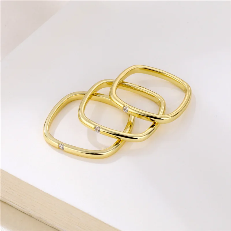 Fashion Niche Simple Design 18k Gold Plated Stainless Steel Zircon Square Ring Ladies Engagement Jewelry Valentine's Day Gift
Fashion Niche Simple Design 18k Gold Plated Stainless Steel Zircon Square Ring Ladies Engagement Jewelry Valentine's Day Gift