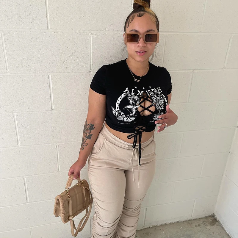 Женская футболка с коротким рукавом, с принтом, весна-лето 2022
Женская футболка с коротким рукавом, с принтом, весна-лето 2022