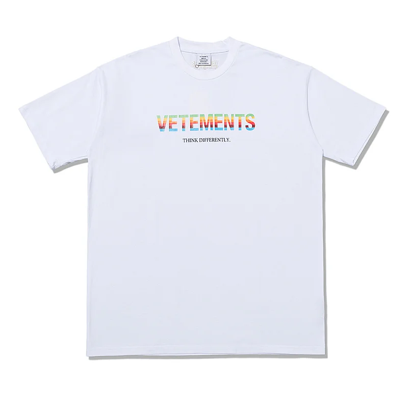 23ss Summer Mens Womens 1:1 Best Quality Printed Multicolor Letter Logo VTM Top Oversized VetementsT Shirt Top
23ss Summer Mens Womens 1:1 Best Quality Printed Multicolor Letter Logo VTM Top Oversized VetementsT Shirt Top