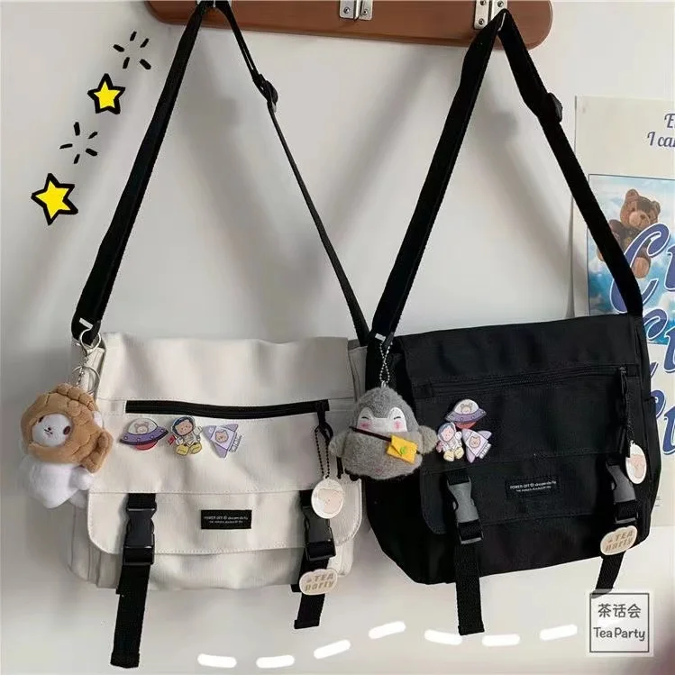 Ulzzang Korean Casual Shoulder Bag Women Large-capacity Canvas Bag For Women New Collage Student School Bag Girls Crossbody Bag
Ulzzang Korean Casual Shoulder Bag Women Large-capacity Canvas Bag For Women New Collage Student School Bag Girls Crossbody Bag