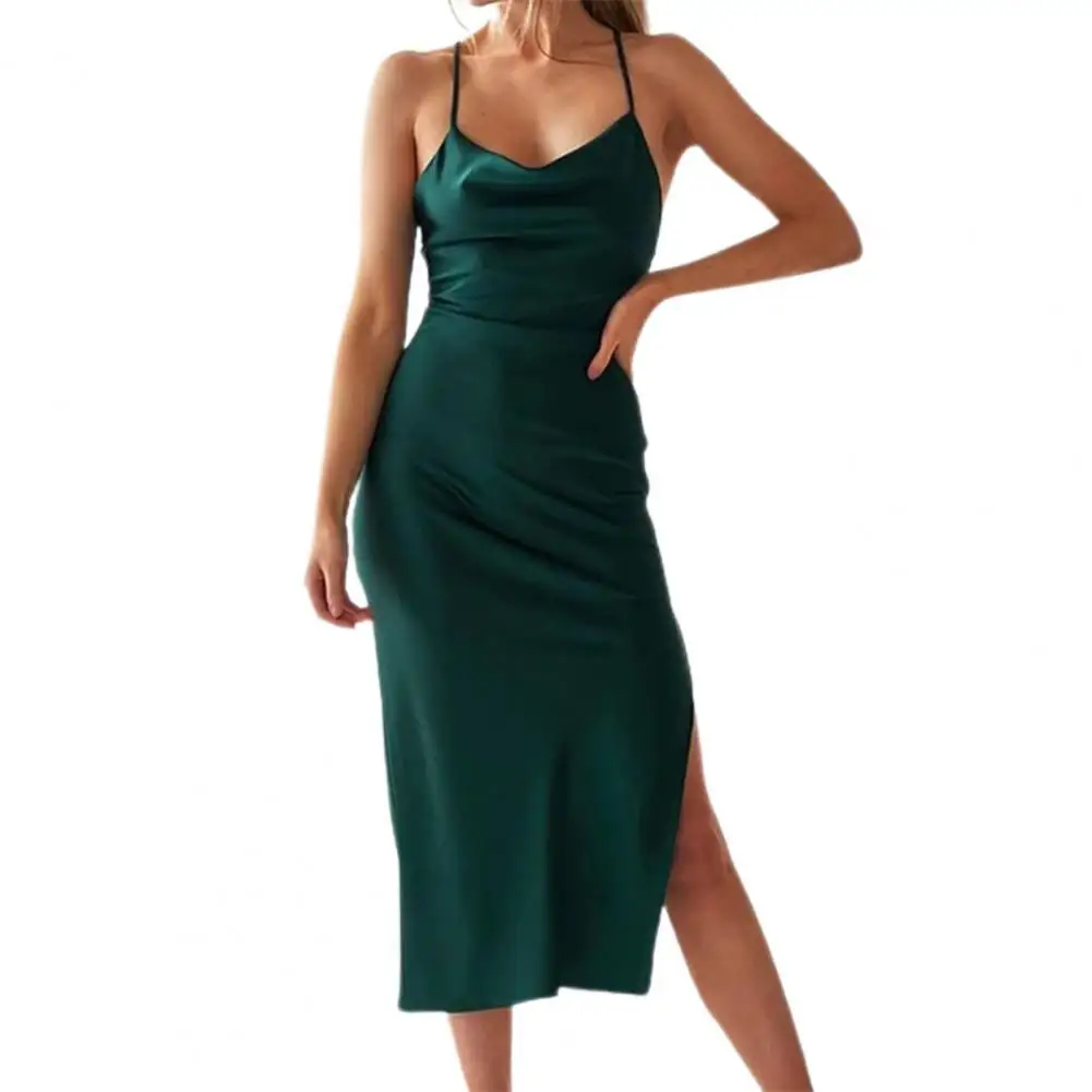 robe femme Evening Dress for Women 2022 Sleeveless Spaghetti Strap Smooth Surface Deep V Neck Satin Banquet Dress Female Dress
robe femme Evening Dress for Women 2022 Sleeveless Spaghetti Strap Smooth Surface Deep V Neck Satin Banquet Dress Female Dress