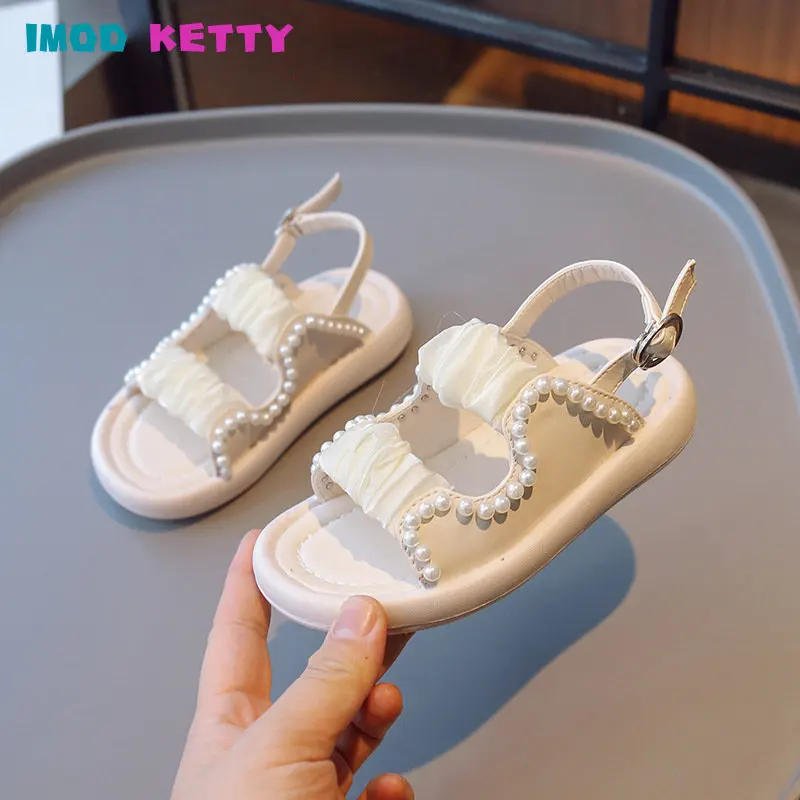 2023 New Summer Korean Edition Children Sandals for Girl Pleated Pearls Versatile Open-toe Princess Casual Kids Shoes for Beach
2023 New Summer Korean Edition Children Sandals for Girl Pleated Pearls Versatile Open-toe Princess Casual Kids Shoes for Beach