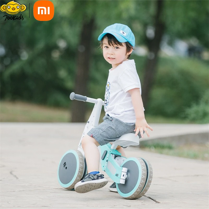 

Xiaomi 700kids Children two in one balance car 1 to 3 years old baby scooter multi-function tricycle yo-yo car