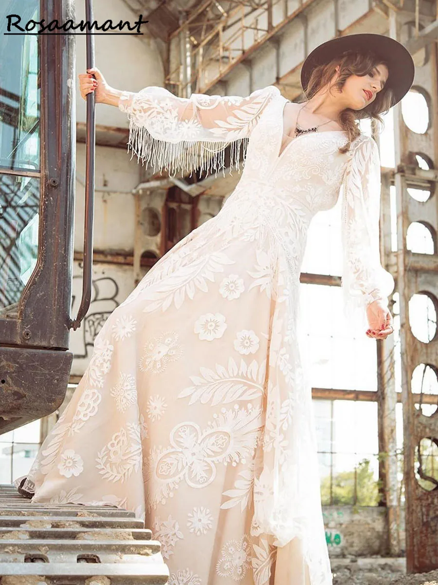 Beach A Line Wedding Dresses New Boho Deep V-Neck Lace Appliques Sweep Train Bridal Gowns Vestidos
Beach A Line Wedding Dresses New Boho Deep V-Neck Lace Appliques Sweep Train Bridal Gowns Vestidos