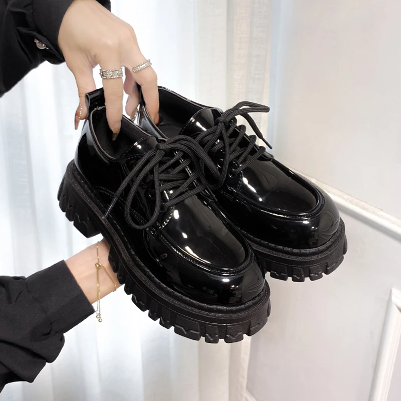Winter Shoes Women Black Flats Autumn Oxfords All-Match Round Toe Loafers With Fur British Style Clogs Platform Casual Female Sn
Winter Shoes Women Black Flats Autumn Oxfords All-Match Round Toe Loafers With Fur British Style Clogs Platform Casual Female Sn