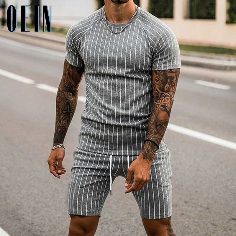 Mens Striped Tracksuit Summer 2 Piece Joggers Set 2022 New Casual Shorts Sets Men's Fashion Fitness Sport Jogging Suit Clothing
Mens Striped Tracksuit Summer 2 Piece Joggers Set 2022 New Casual Shorts Sets Men's Fashion Fitness Sport Jogging Suit Clothing