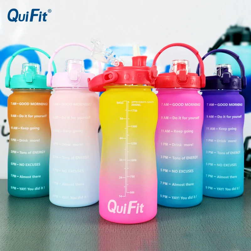 Бутылка для воды Quifit 2 л прыгающая соломка бутылка на галлон с уникальным