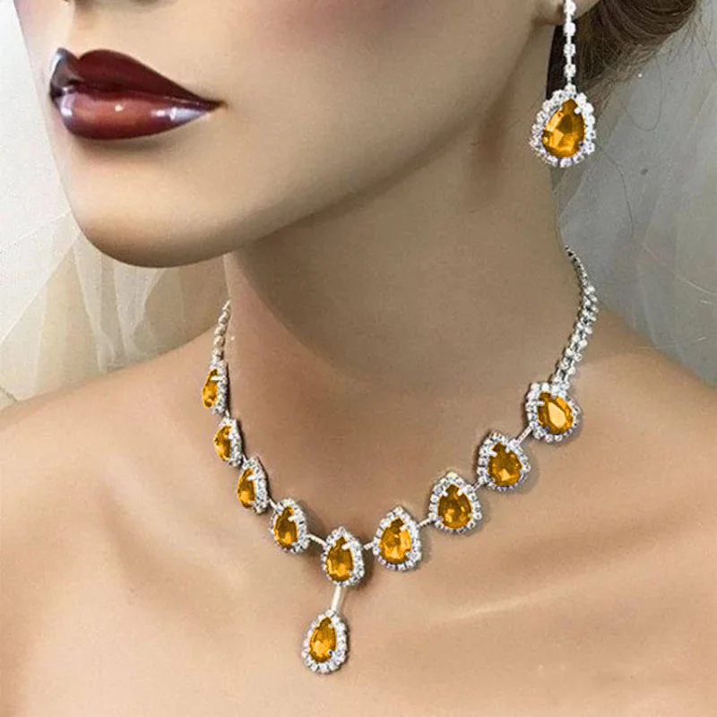 Fashion Yellow Crystal Necklace Bridal Wedding High-end Shiny Accessories European and American Style New Cool Style Jewelry
Fashion Yellow Crystal Necklace Bridal Wedding High-end Shiny Accessories European and American Style New Cool Style Jewelry