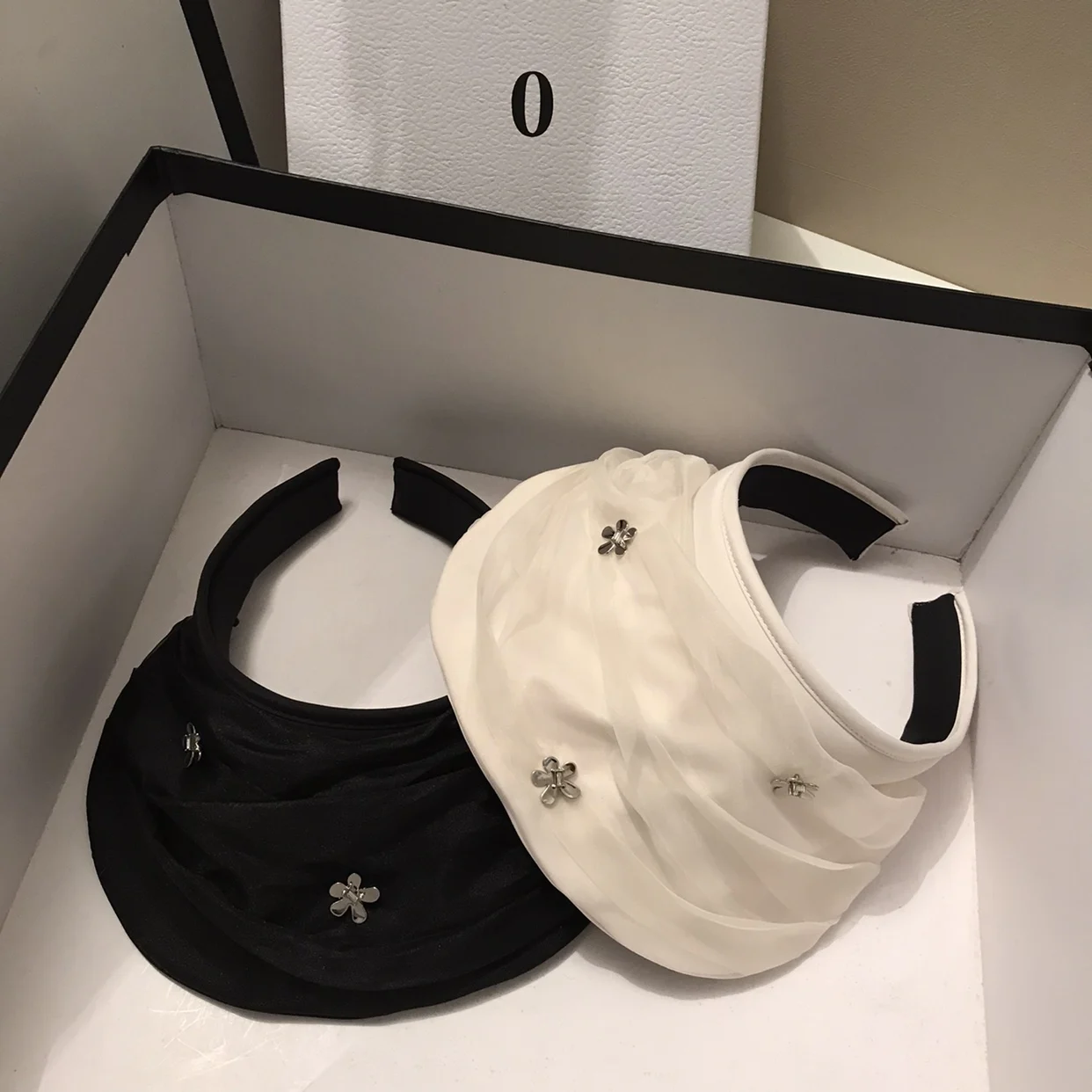 Golf women's hat summer UV resistant hollow top hat, UV resistant sun shading and sun protection duck tongue hat
Golf women's hat summer UV resistant hollow top hat, UV resistant sun shading and sun protection duck tongue hat
