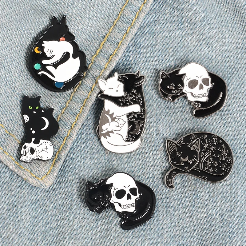 Dark Cat Pins Witch Cats Black Cat with Skull Brooches Punk Kitty Animal Brooch Collection for Women Men Cat Jewelry Wholesale
Dark Cat Pins Witch Cats Black Cat with Skull Brooches Punk Kitty Animal Brooch Collection for Women Men Cat Jewelry Wholesale
