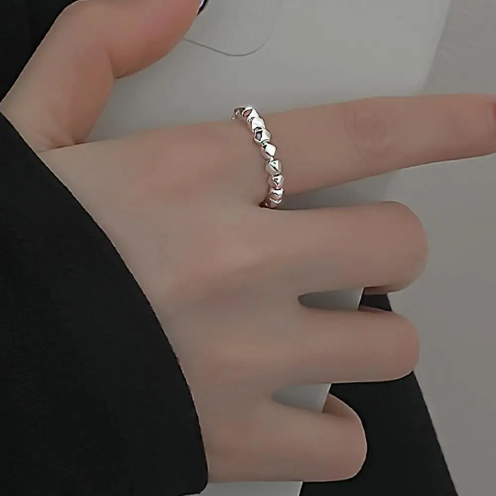 Women Ring Popular Jewelry Bright Luster Opening Beaded Finger Ring for Party Finger Band Finger Ring
Women Ring Popular Jewelry Bright Luster Opening Beaded Finger Ring for Party Finger Band Finger Ring
