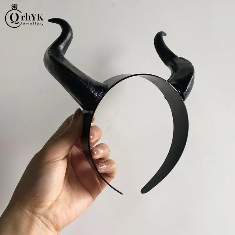 Женский головной убор с Черной Королевой ведьмой, рожками демона, головной убор для косплея, Антилопа, дьявола, головной убор на Рождество, Хэллоуин, искусственный костюм, повязка на голову 
Женский головной убор с Черной Королевой ведьмой, рожками демона, головной убор для косплея, Антилопа, дьявола, головной убор на Рождество, Хэллоуин, искусственный костюм, повязка на голову