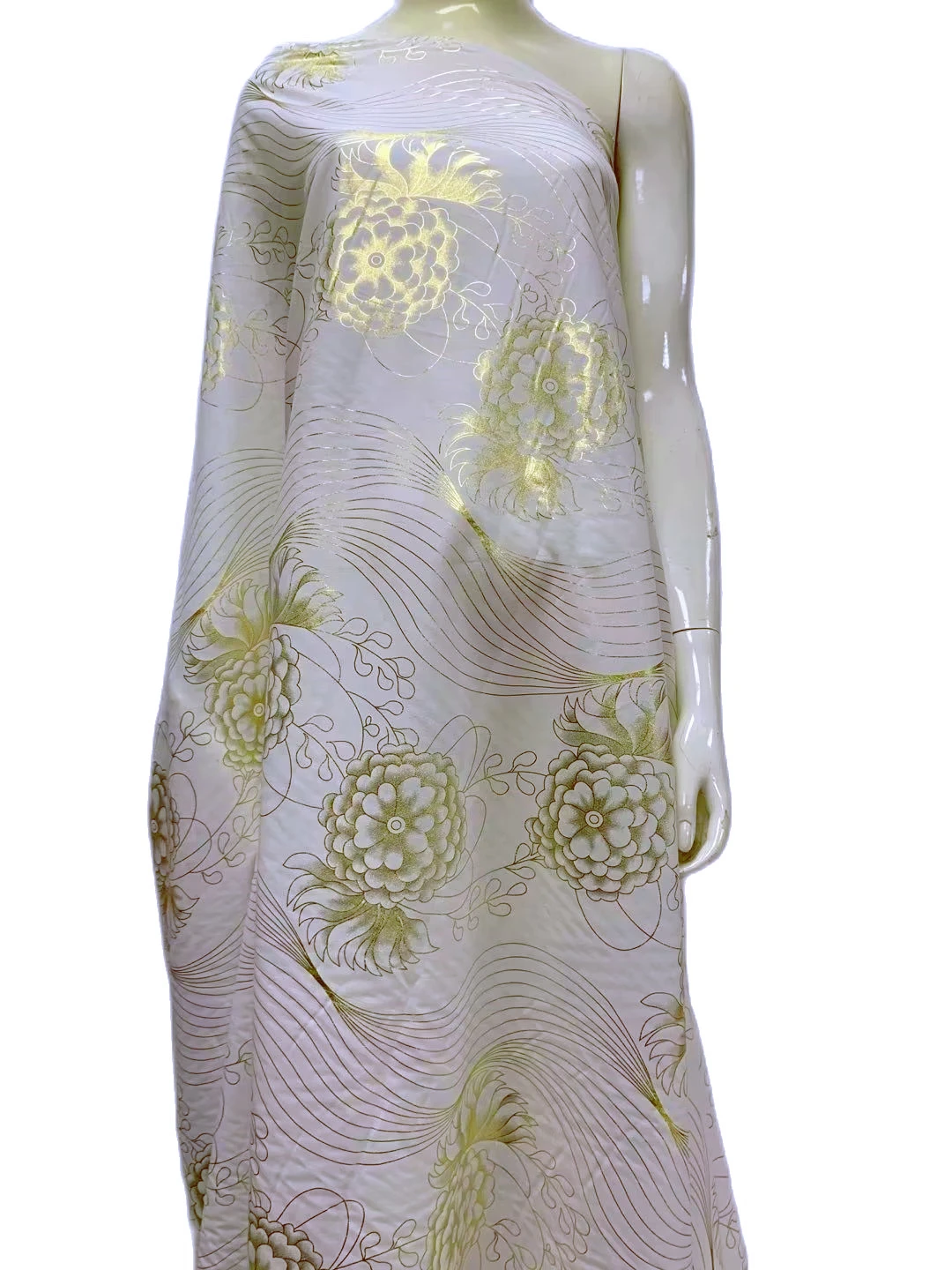High Quality Gold Printed Swiss Voile Lace Fabrics Soft Gilding Cotton Fabric For Women's Dress 5 Yards
High Quality Gold Printed Swiss Voile Lace Fabrics Soft Gilding Cotton Fabric For Women's Dress 5 Yards